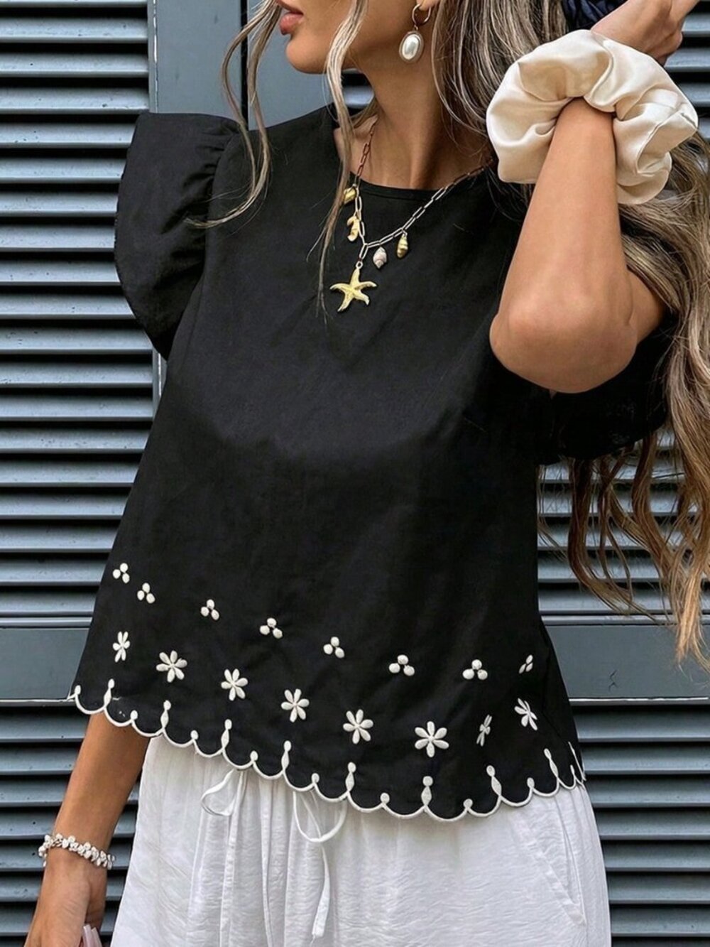 Black Casual Women's Ruffle Armhole Embroidered Shell Trim Loose Blouse Top